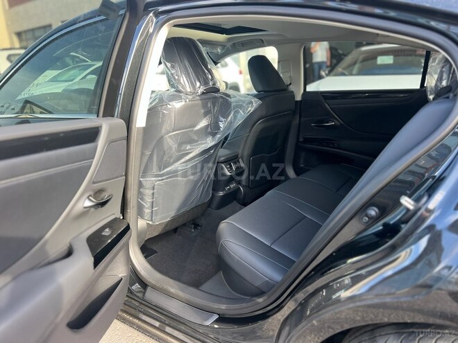 Lexus ES 300h 2025, 0 km - 2.5 l - Bakı