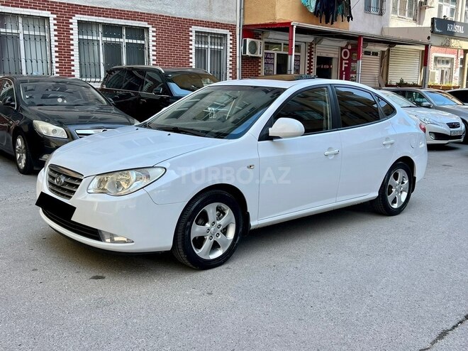 Hyundai Elantra 2009, 220,000 km - 2.0 l - Bakı