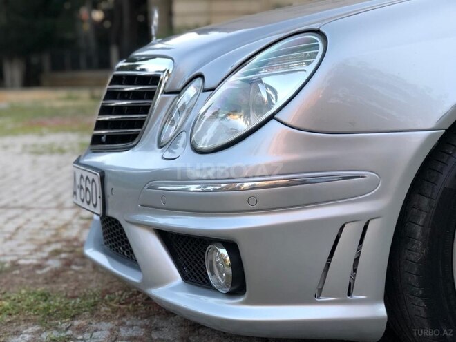 Mercedes E 320 2002, 285,000 km - 3.2 l - Bakı