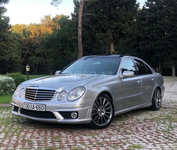 Mercedes E 320 2002, 285,000 km - 3.2 l - Bakı