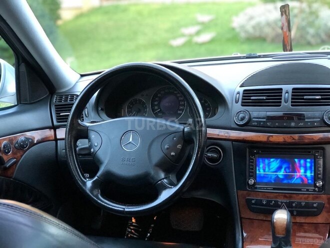 Mercedes E 320 2002, 285,000 km - 3.2 l - Bakı