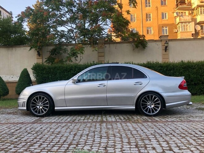 Mercedes E 320 2002, 285,000 km - 3.2 l - Bakı