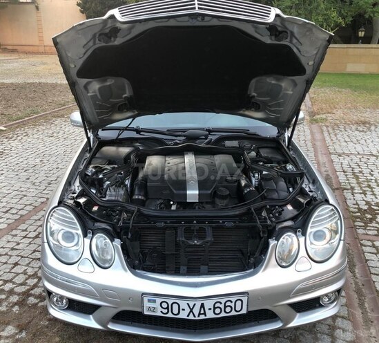 Mercedes E 320 2002, 285,000 km - 3.2 l - Bakı