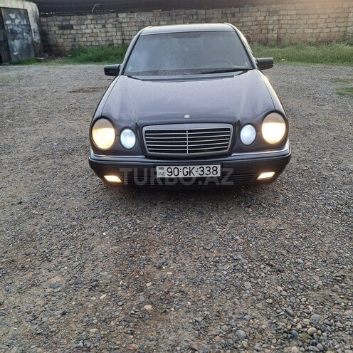 Mercedes E 220 d 1996, 286,500 km - 2.2 l - Biləsuvar
