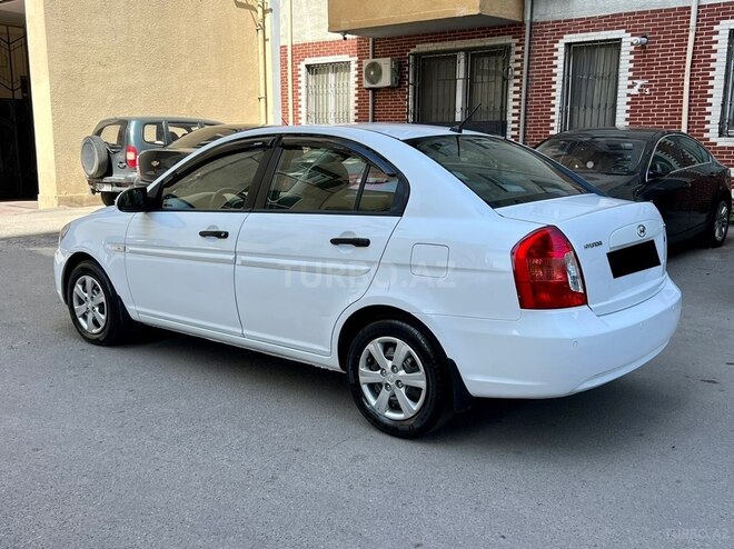 Hyundai Accent 2010, 220,000 km - 1.4 l - Bakı