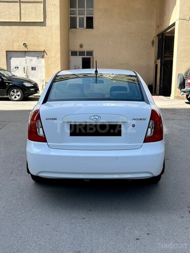 Hyundai Accent 2010, 220,000 km - 1.4 l - Bakı