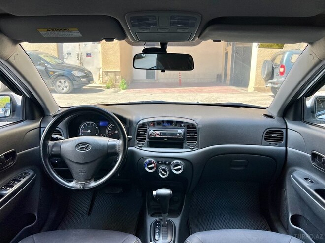 Hyundai Accent 2010, 220,000 km - 1.4 l - Bakı