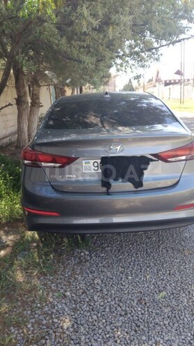 Hyundai Elantra 2017, 241,847 km - 2.0 л - Bakı