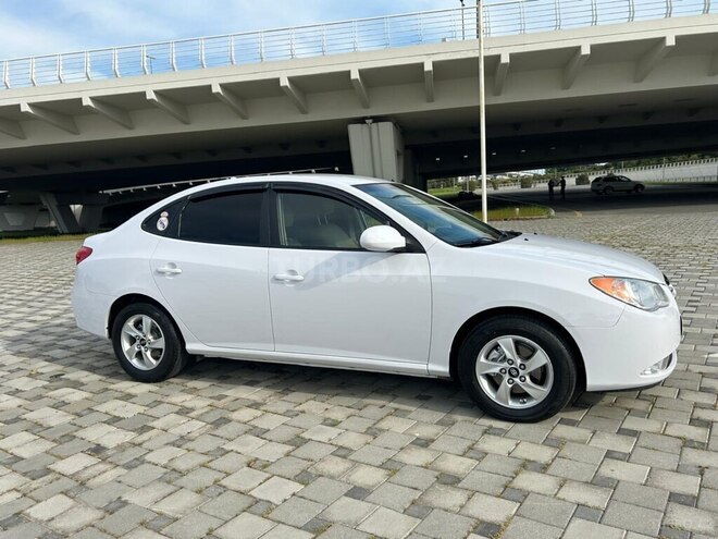 Hyundai Elantra 2010, 110,000 km - 2.0 l - Bakı