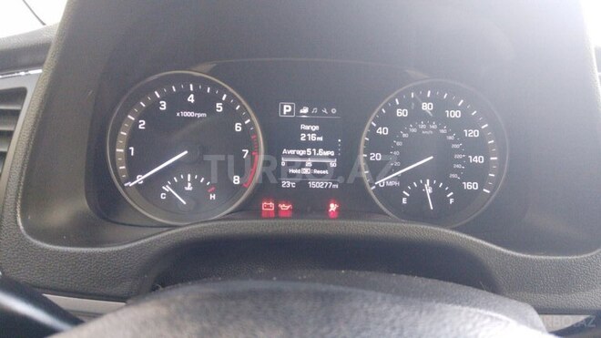 Hyundai Elantra 2017, 241,847 km - 2.0 л - Bakı