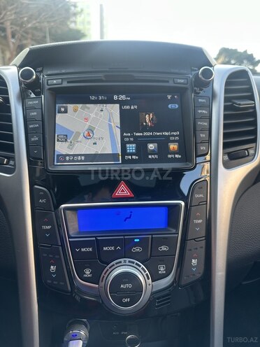 Hyundai i30 2015, 197,000 km - 1.6 л - Bakı