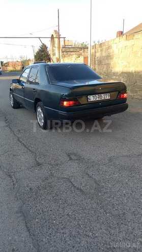 Mercedes E 200 d 1988, 394,900 km - 2.0 l - Bakı