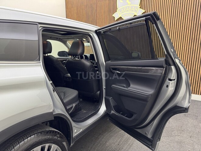 Toyota Highlander-23