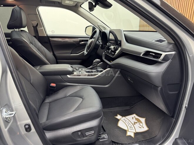 Toyota Highlander-17