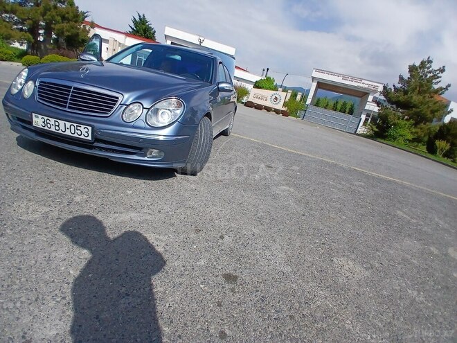 Mercedes E 200 2004, 280,000 km - 2.0 l - Qəbələ