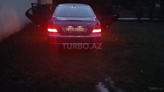 Mercedes E 200 2004, 280,000 km - 2.0 l - Qəbələ
