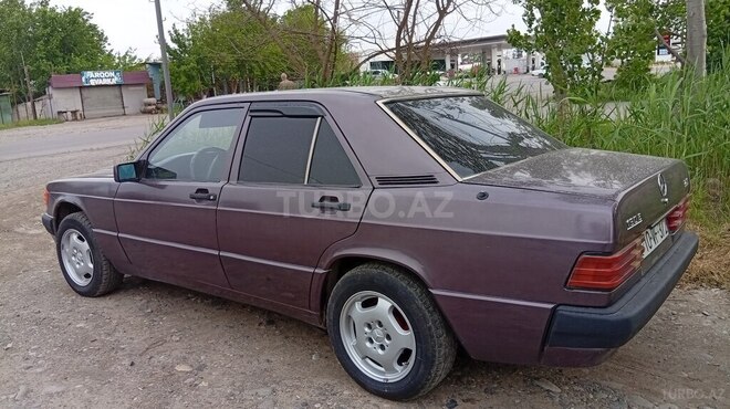 Mercedes 190 1992, 300,000 km - 2.0 л - Beyləqan