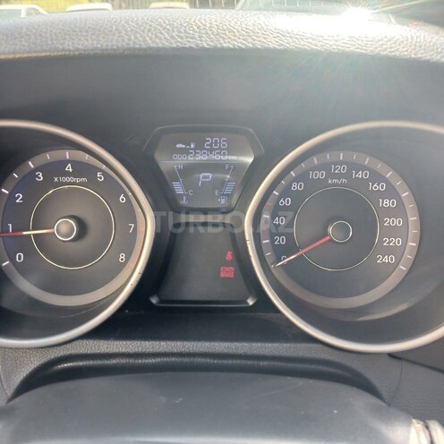 Hyundai Elantra 2011, 238,460 km - 1.8 l - Bakı