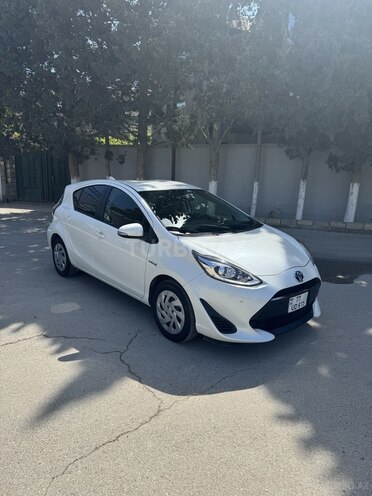 Toyota Aqua 2019, 98,200 km - 1.5 l - Bakı