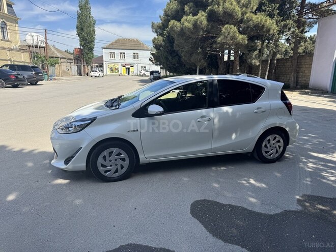 Toyota Aqua 2019, 98,200 km - 1.5 l - Bakı