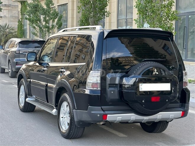 Mitsubishi Pajero 2007, 195,000 km - 3.0 l - Bakı