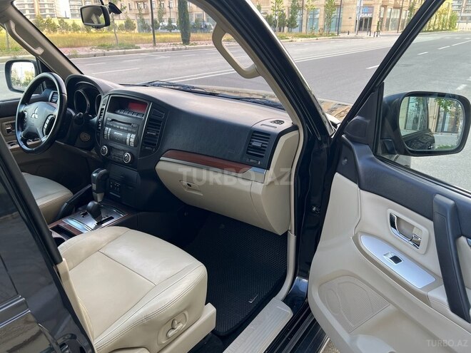 Mitsubishi Pajero 2007, 195,000 km - 3.0 l - Bakı