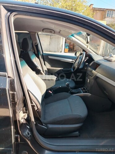 Opel Astra 2005, 380,000 km - 1.4 l - Bakı