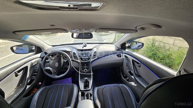 Hyundai Elantra 2016, 177,000 km - 1.8 l - Bakı