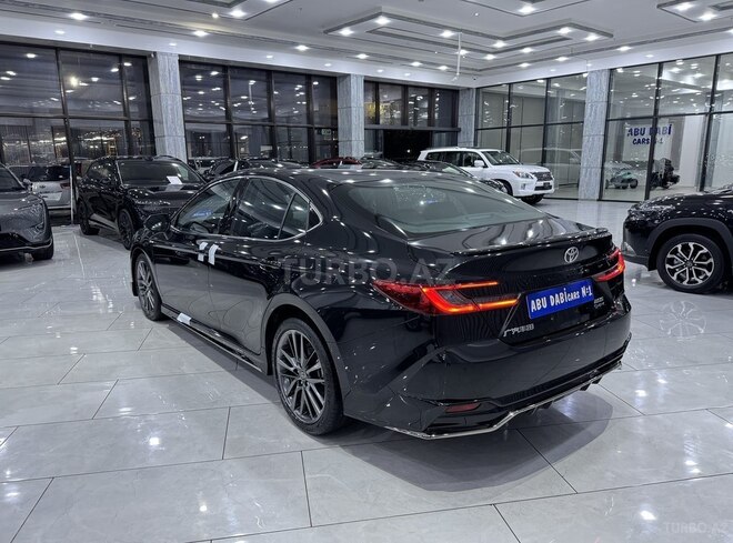 Toyota Camry-6