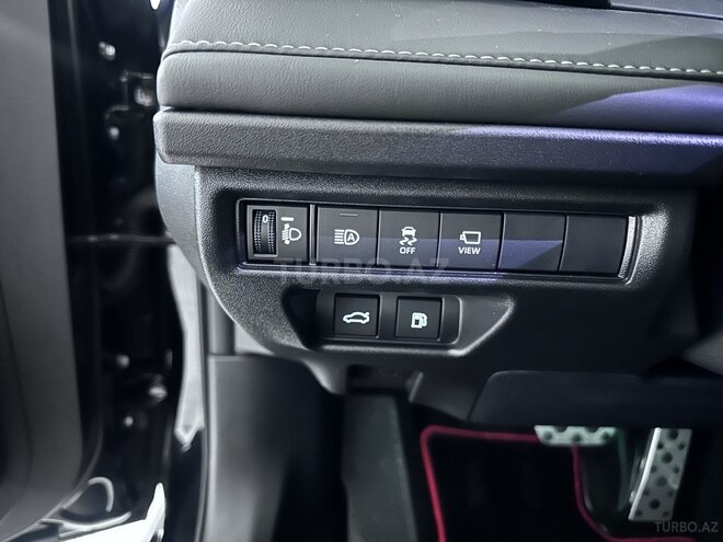 Toyota Camry-24