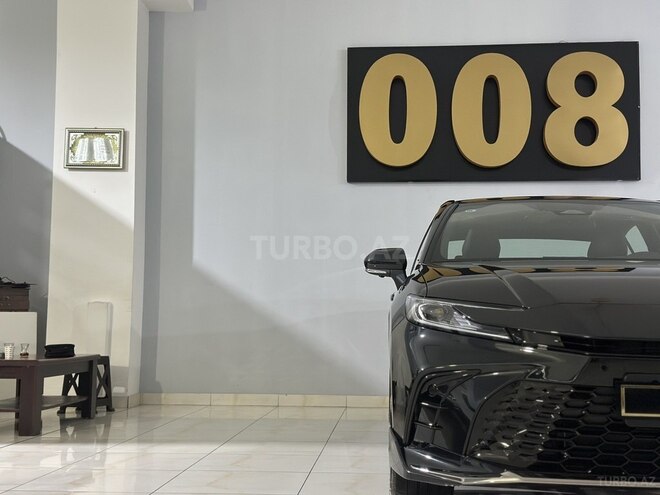 Toyota Camry-6