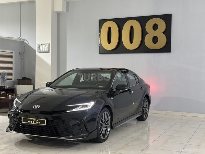 Toyota Camry-5