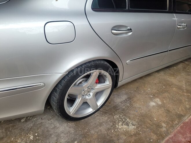 Mercedes E 240 2002, 238,000 km - 2.6 l - Bakı