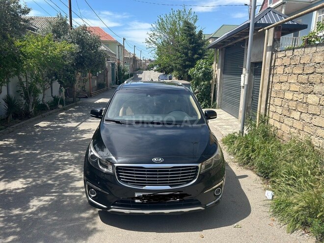 Kia Carnival 2015, 270,000 km - 2.2 l - Bakı