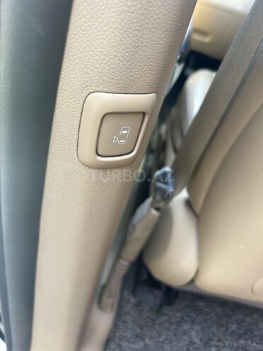 Kia Carnival 2015, 270,000 km - 2.2 l - Bakı