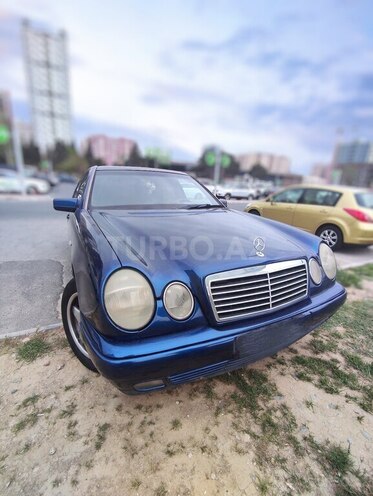 Mercedes E 230 1995, 384,500 km - 2.3 l - Bakı
