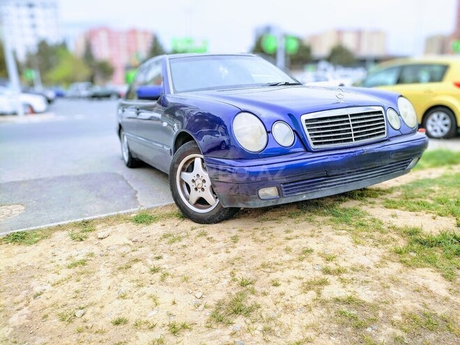 Mercedes E 230 1995, 384,500 km - 2.3 l - Bakı