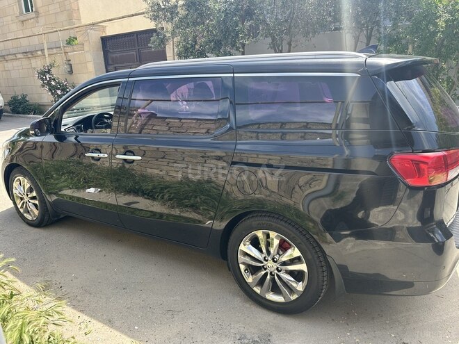 Kia Carnival 2015, 270,000 km - 2.2 l - Bakı