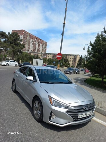 Hyundai Elantra 2018, 161,353 km - 2.0 l - Bakı