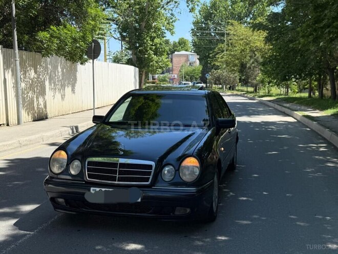 Mercedes E 240 1998, 335,000 km - 2.4 l - Mingəçevir