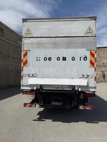 Mercedes Atego 1323-4