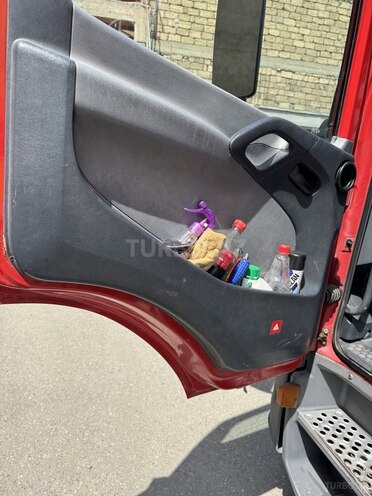 Mercedes Atego 1323-8