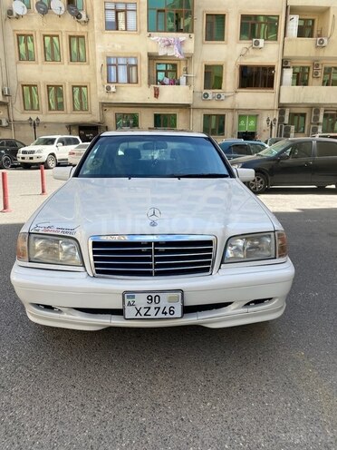Mercedes C 230 1999, 263,000 km - 2.3 л - Bakı