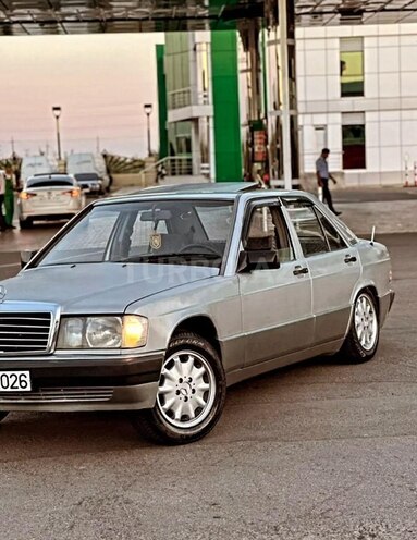 Mercedes 190 1990, 542,600 km - 2.3 l - Beyləqan