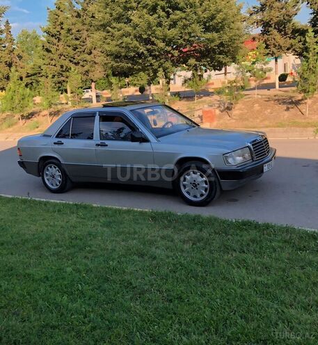 Mercedes 190 1990, 542,600 km - 2.3 l - Beyləqan