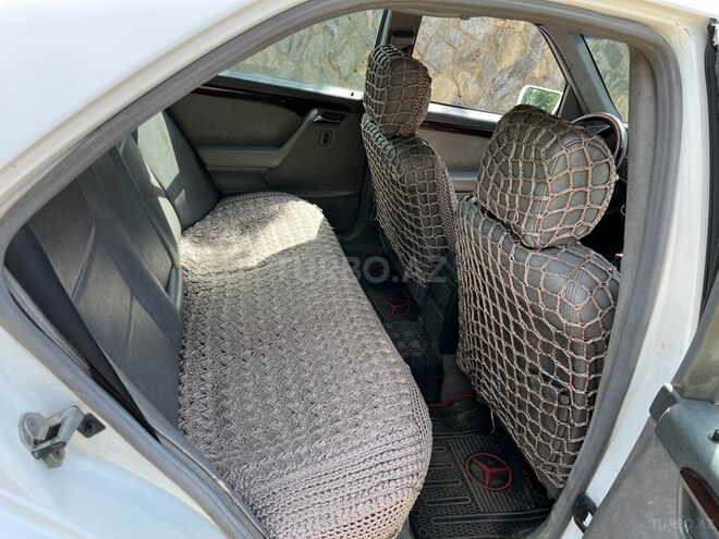 Mercedes C 220 1995, 480,000 km - 2.2 л - Lerik