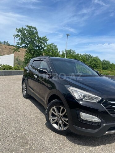Hyundai Santa Fe 2013, 175,000 km - 2.4 l - Quba