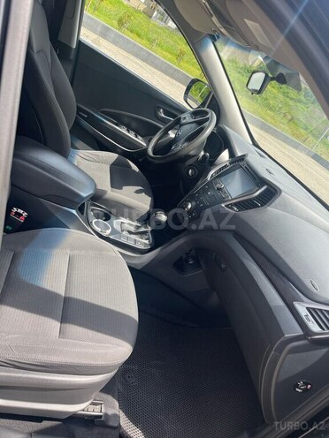 Hyundai Santa Fe 2013, 175,000 km - 2.4 l - Quba