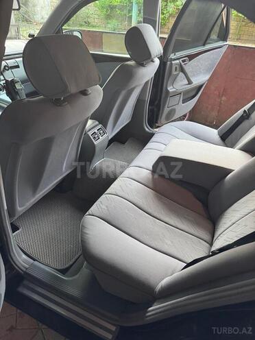 Mercedes E 270 2002, 505,981 km - 2.7 l - Astara