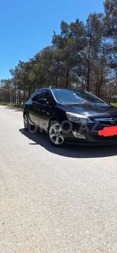 Opel Astra 2011, 320,000 km - 1.3 l - Bakı